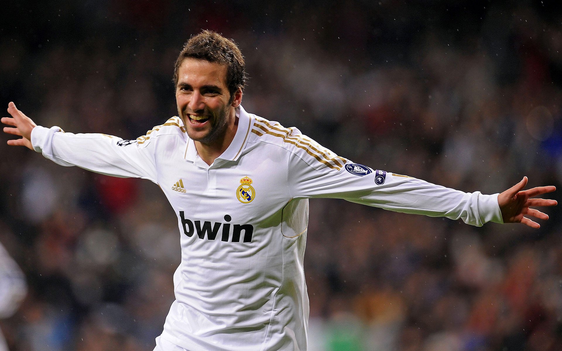 陈艺文全能表现力压群芳，陈艺文百度百科